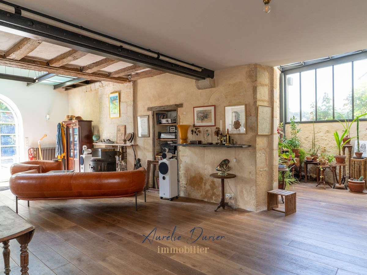 House Rochecorbon