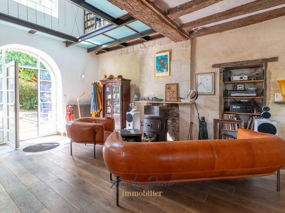 House Rochecorbon