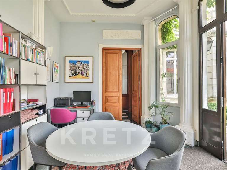 Hôtel particulier Rochefort - 8 chambres - 574m²