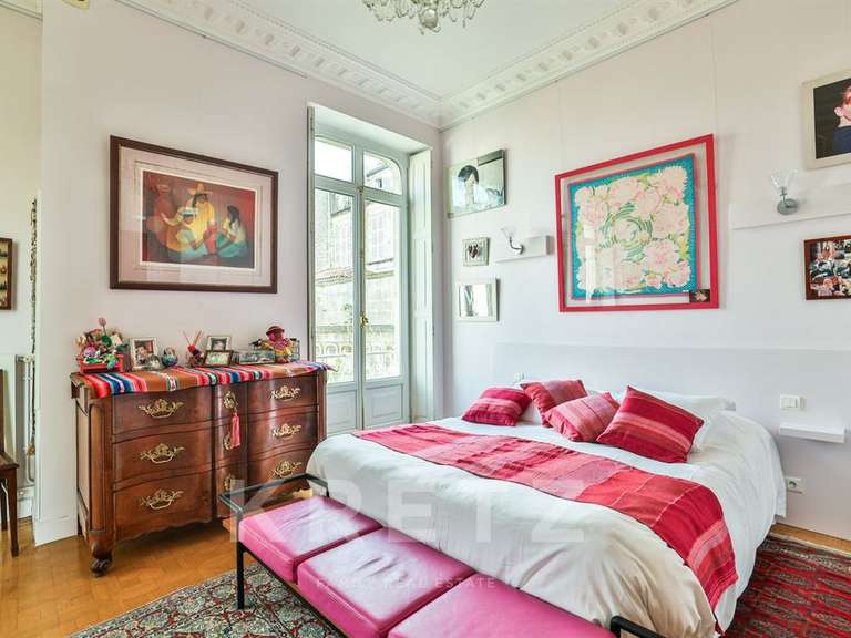 Hôtel particulier Rochefort - 8 chambres - 574m²