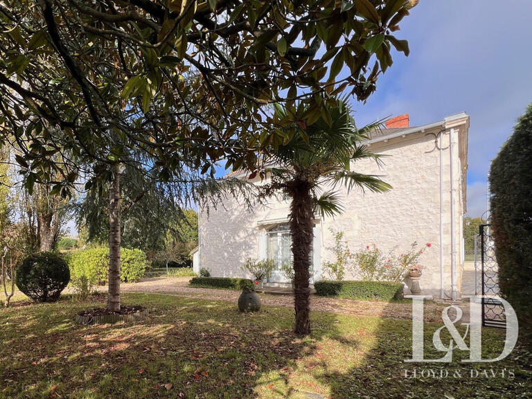 Maison Rochefort - 5 chambres - 270m²