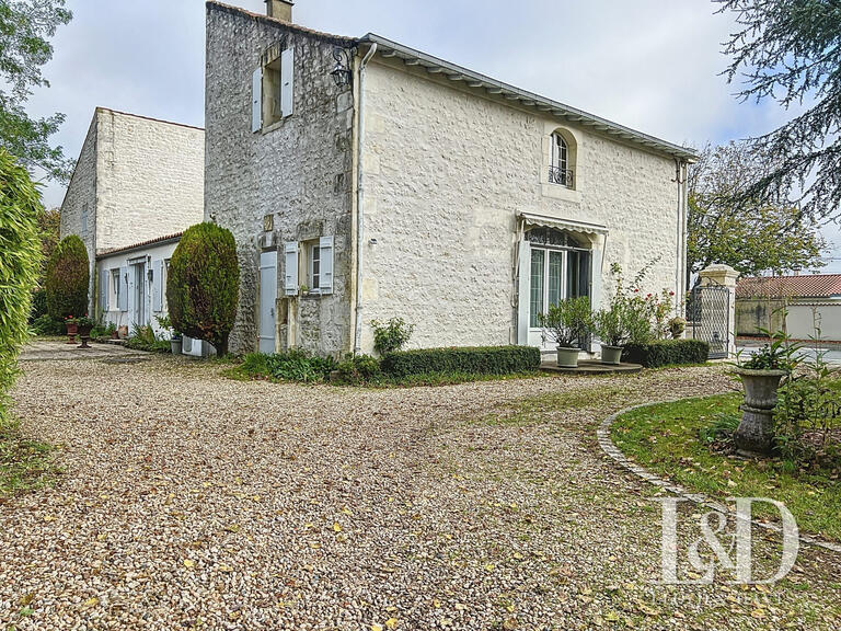 Maison Rochefort - 5 chambres - 270m²