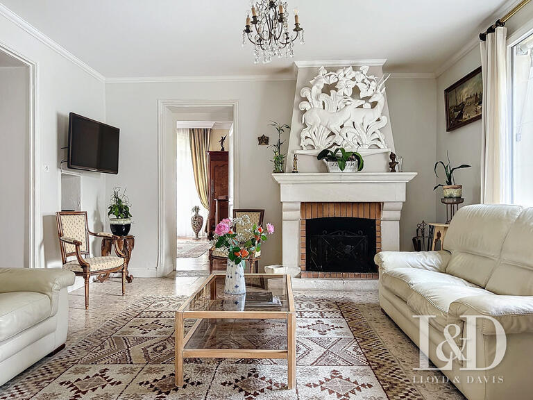 Maison Rochefort - 5 chambres - 270m²