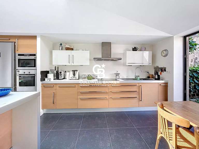 Maison Rochefort - 3 chambres - 228m²