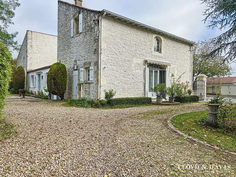 House Rochefort - 5 bedrooms - 270m²