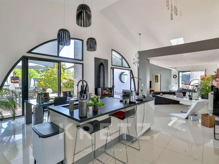 Maison Rochefort - 3 chambres - 300m²