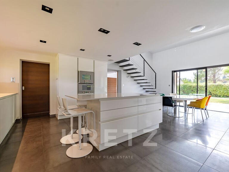 House Rochefort-du-Gard - 6 bedrooms - 396m²