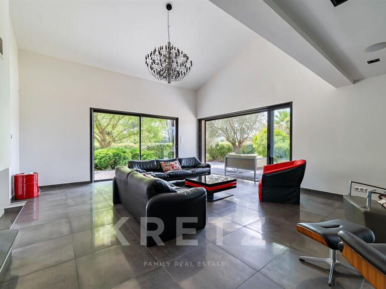 House Rochefort-du-Gard - 6 bedrooms - 396m²