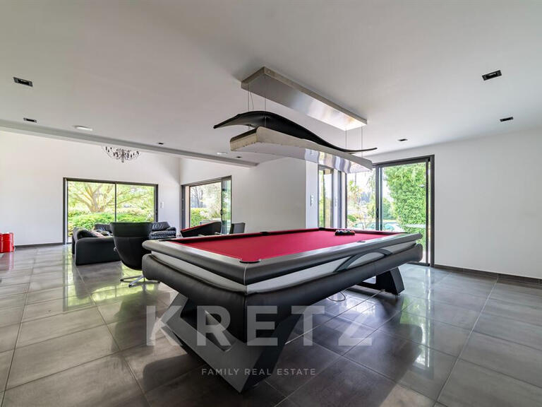 House Rochefort-du-Gard - 6 bedrooms - 396m²