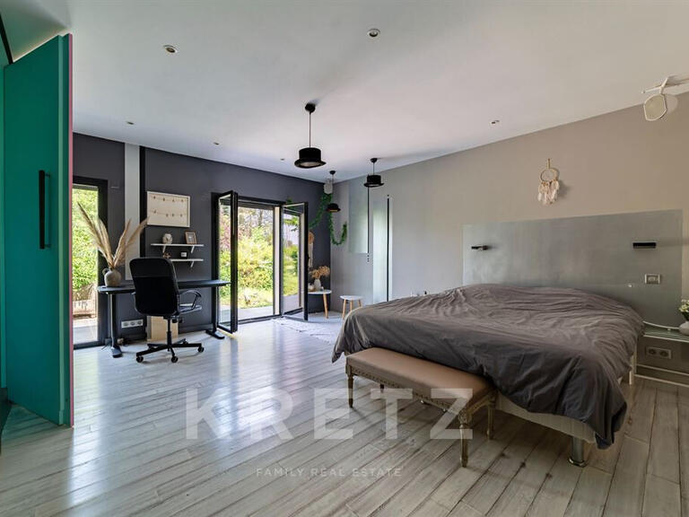 House Rochefort-du-Gard - 6 bedrooms - 396m²