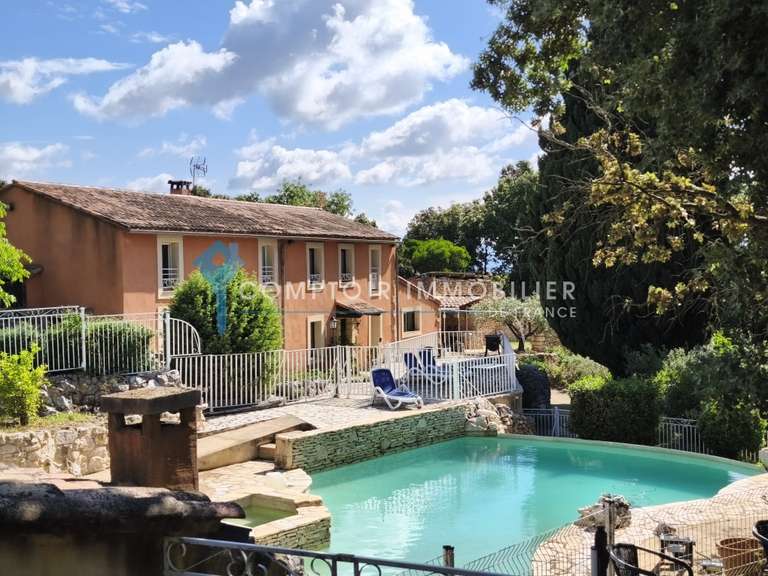 House Rochefort-du-Gard - 5 bedrooms - 260m²
