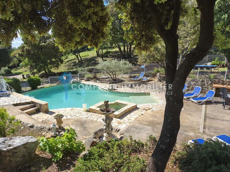 House Rochefort-du-Gard - 5 bedrooms - 260m²