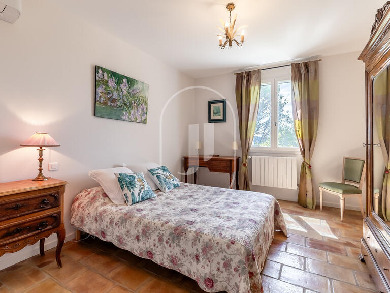 Sale Property Rochefort-du-Gard - 4 bedrooms