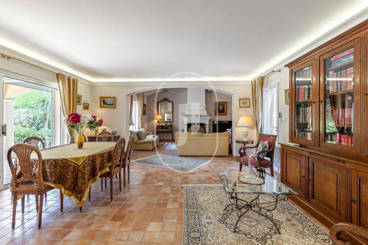 Villa Rochefort-du-Gard