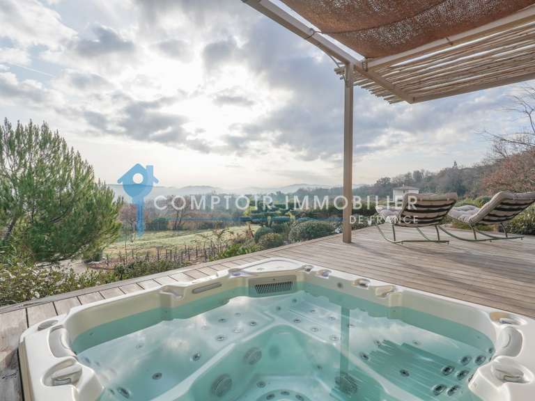 Villa Rochefort-du-Gard - 4 chambres - 185m²