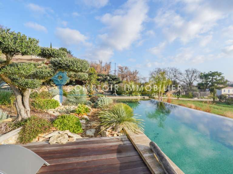 Villa Rochefort-du-Gard - 4 chambres - 185m²