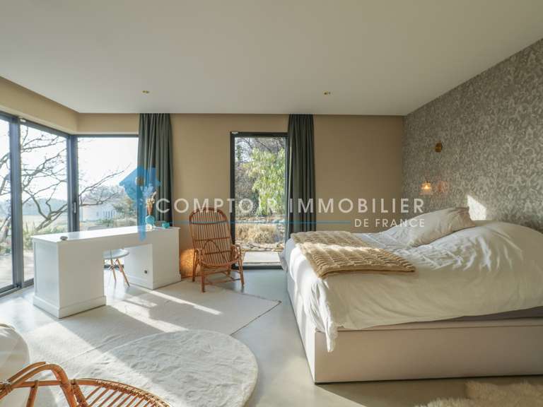 Villa Rochefort-du-Gard - 4 chambres - 185m²