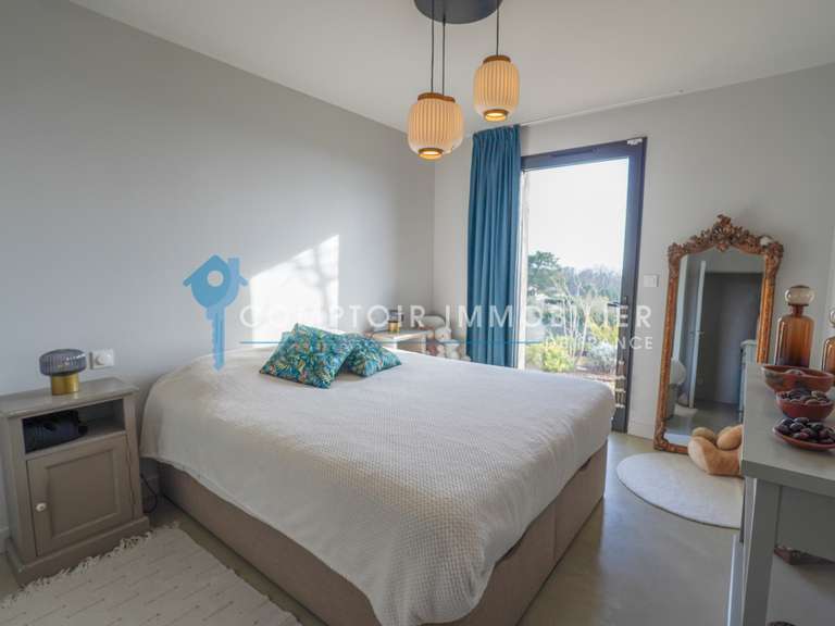 Villa Rochefort-du-Gard - 4 chambres - 185m²