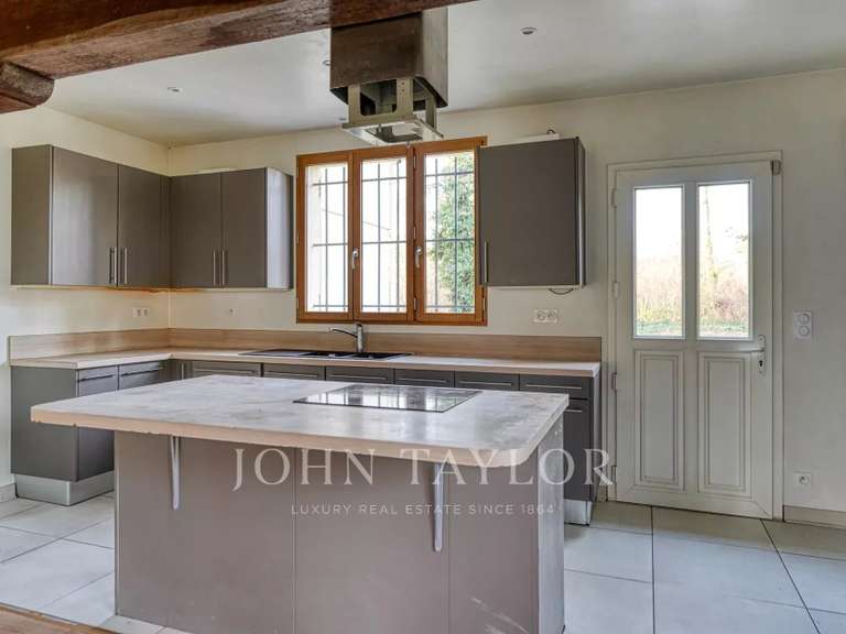 Maison Rochefort-en-Yvelines - 5 chambres - 176m²