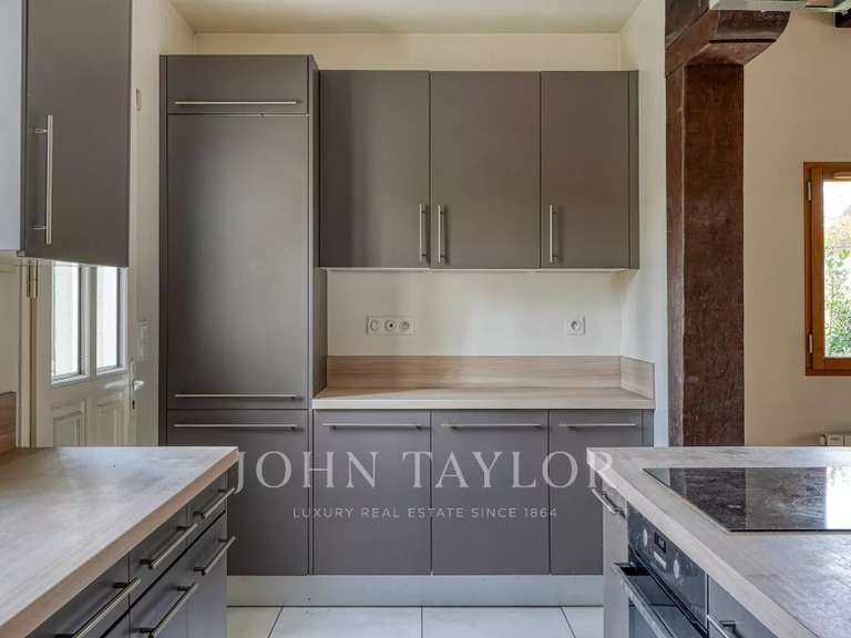 Maison Rochefort-en-Yvelines - 5 chambres - 176m²