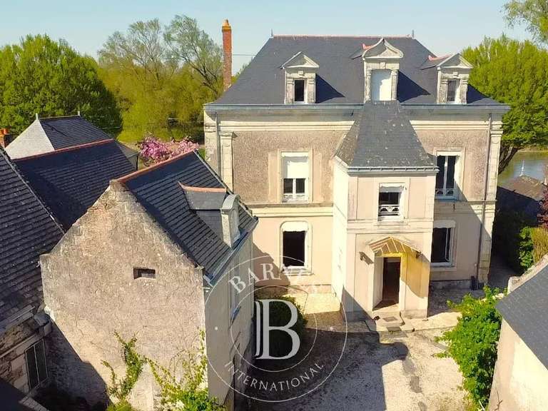 Maison Rochefort-sur-Loire - 7 chambres - 455m²