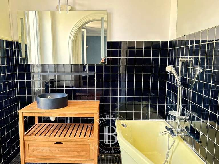Maison Rochefort-sur-Loire - 7 chambres - 455m²