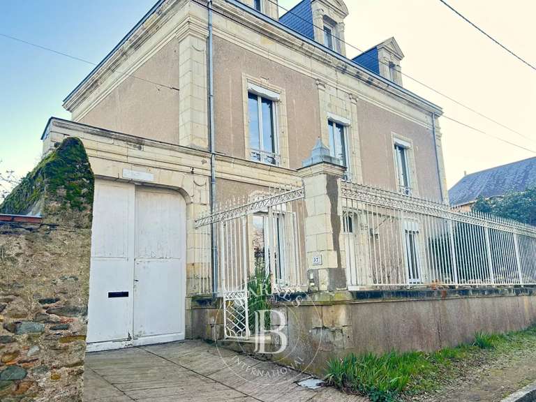 Maison Rochefort-sur-Loire - 7 chambres - 455m²