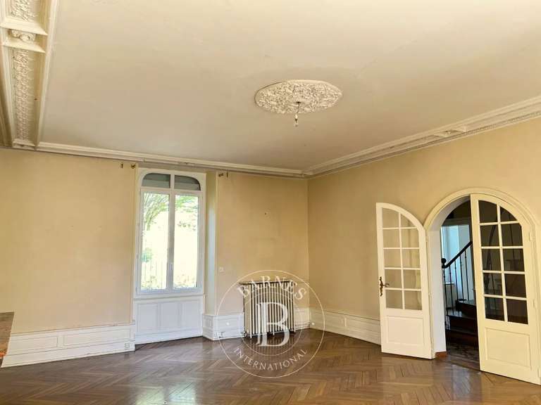 Maison Rochefort-sur-Loire - 7 chambres - 455m²