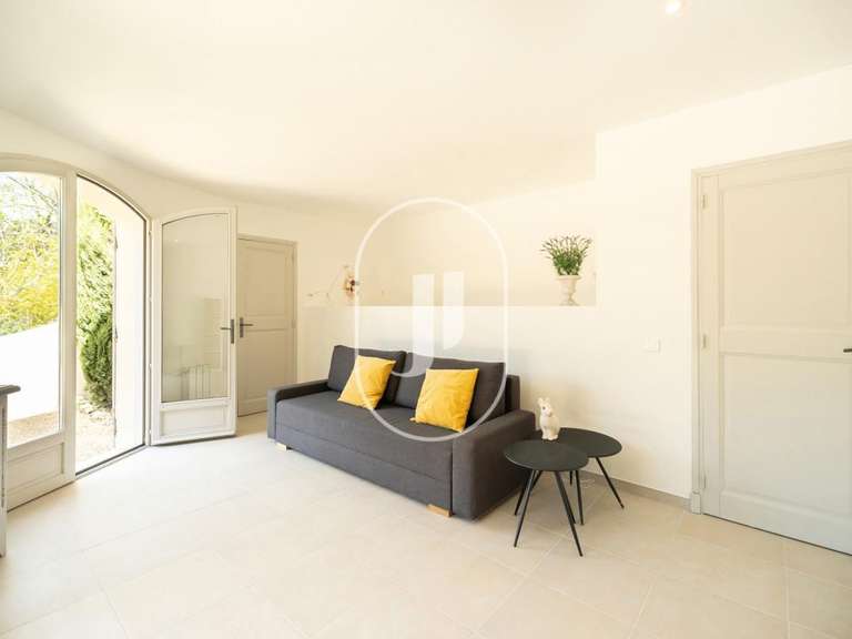 Villa Rochegude - 6 chambres - 140m²