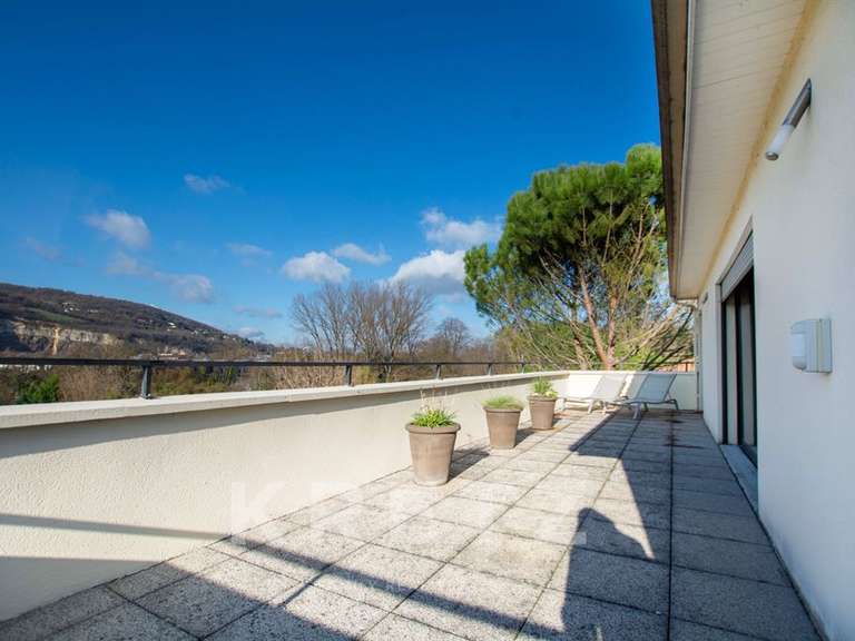 Maison Rochetaillée-sur-Saône - 3 chambres - 240m²