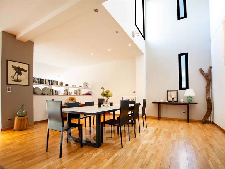 Maison Rochetaillée-sur-Saône - 3 chambres - 240m²