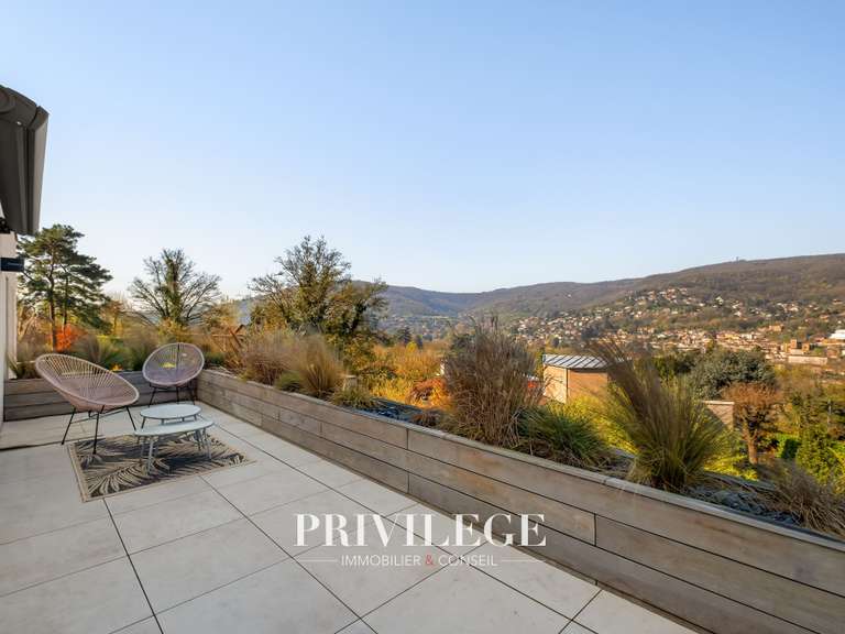 Maison Rochetaillée-sur-Saône - 5 chambres - 242m²