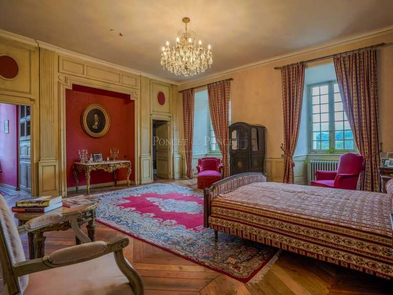 Château Rodez - 19 chambres - 2400m²