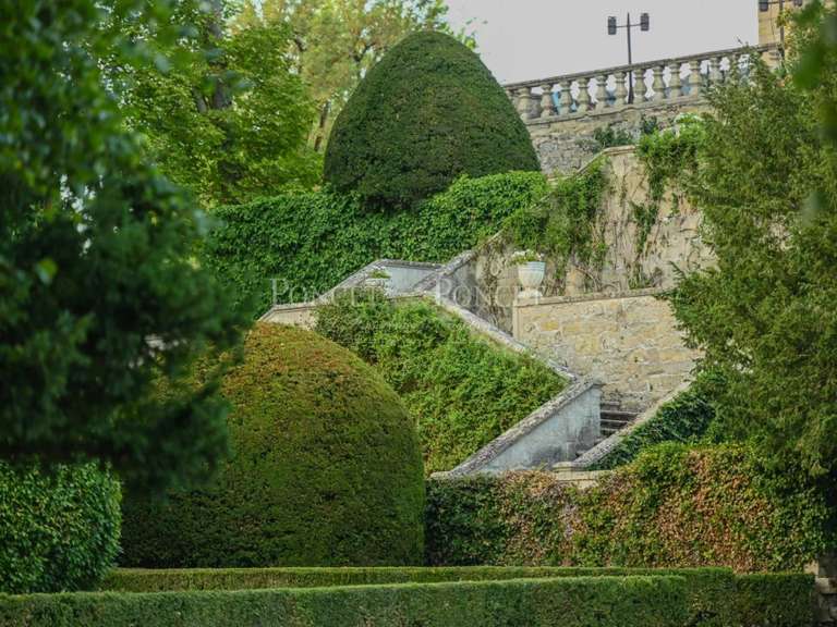 Château Rodez - 19 chambres - 2400m²