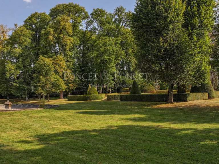 Château Rodez - 19 chambres - 2400m²