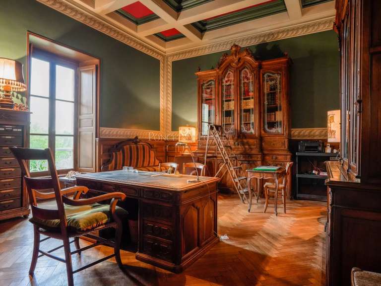 Château Rodez - 19 chambres - 2400m²