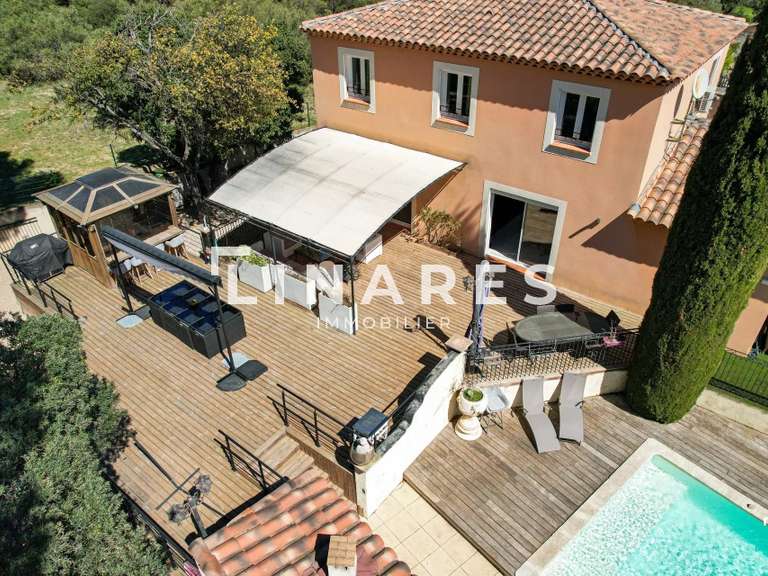 Villa Rognac - 4 chambres - 165m²