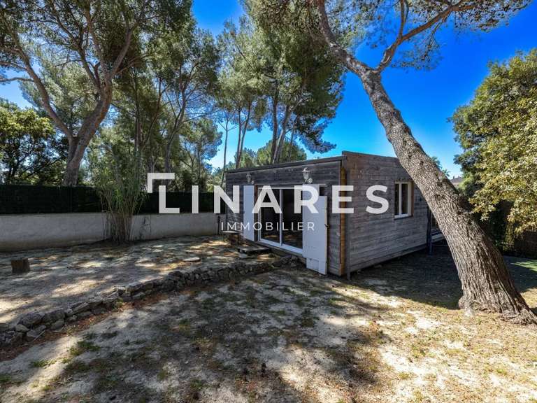 Villa Rognac - 4 chambres - 165m²