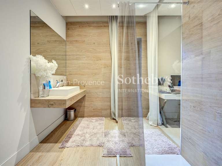 Maison Rognes - 6 chambres - 280m²