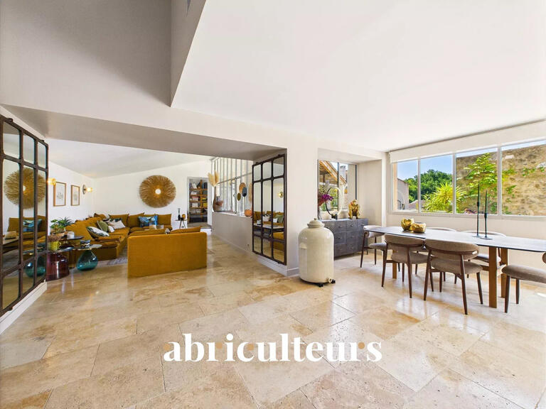 House Rognes - 4 bedrooms - 280m²