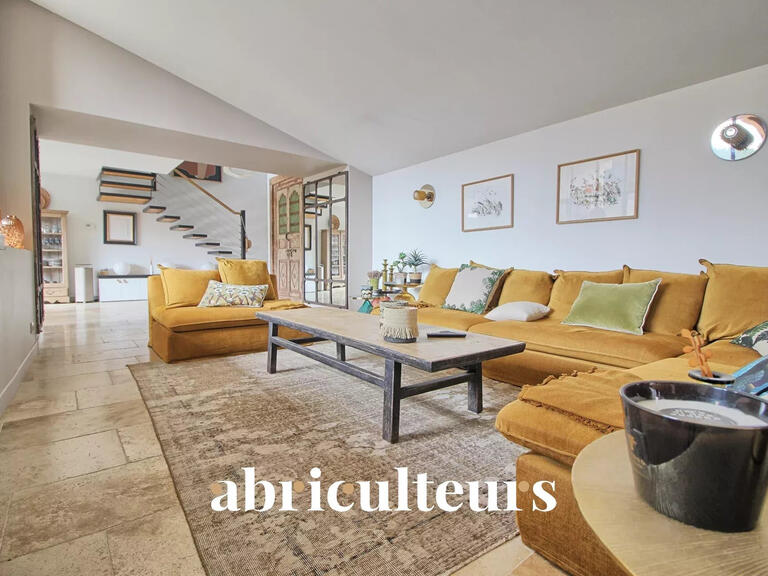 Maison Rognes - 1 chambre - 280m²