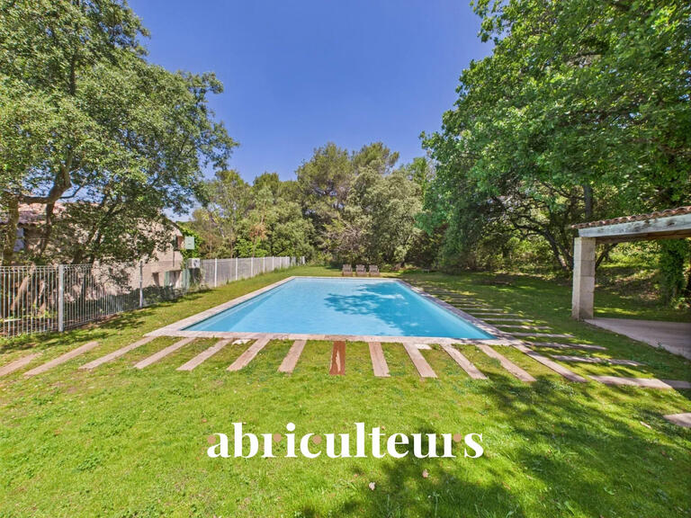 House Rognes - 7 bedrooms - 365m²