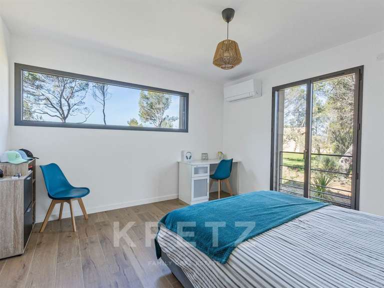 Maison Rognes - 4 chambres - 170m²