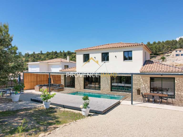 Maison Rognes - 6 chambres - 175m²