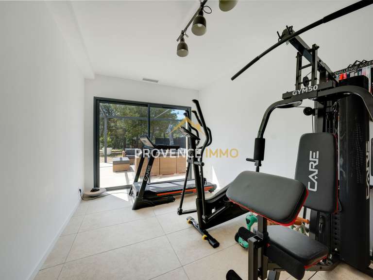Maison Rognes - 6 chambres - 175m²