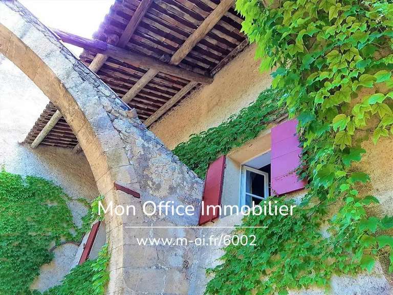 Maison Rognes - 6 chambres - 350m²