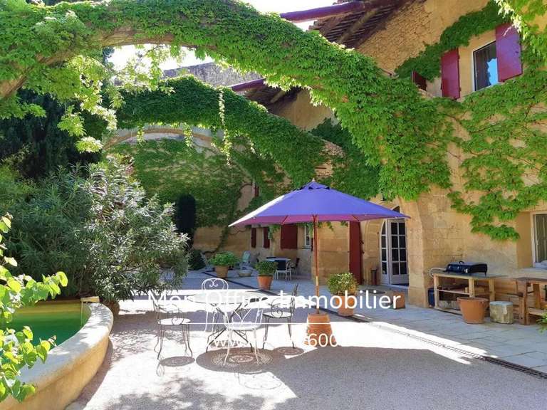 Maison Rognes - 6 chambres - 350m²