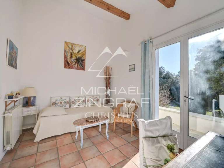 Maison Rognes - 5 chambres - 168m²