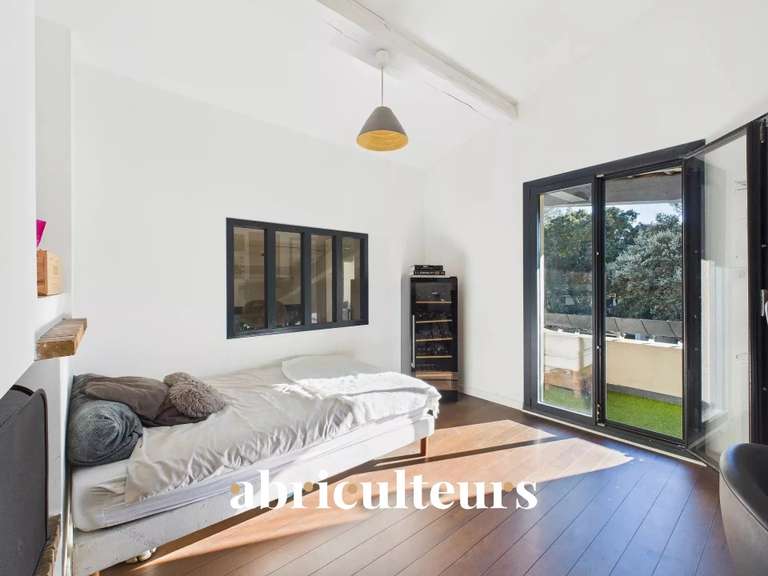 Maison Rognes - 4 chambres - 252m²