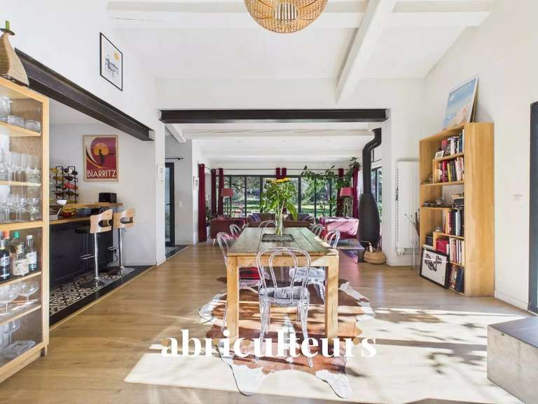 Maison Rognes - 4 chambres - 252m²